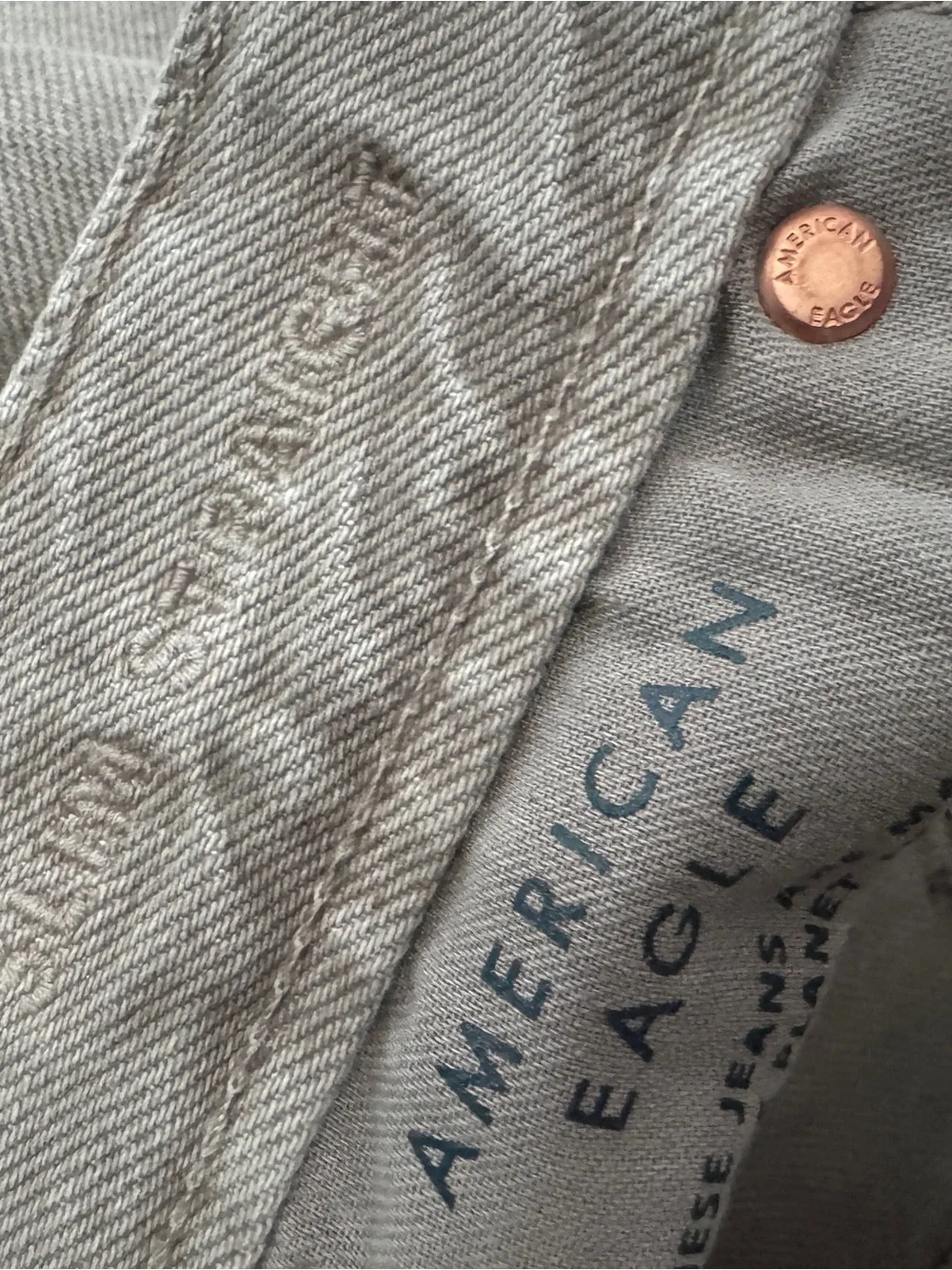 NWOT-American Eagle Slim Straight Light Taupe Jeans-30x32